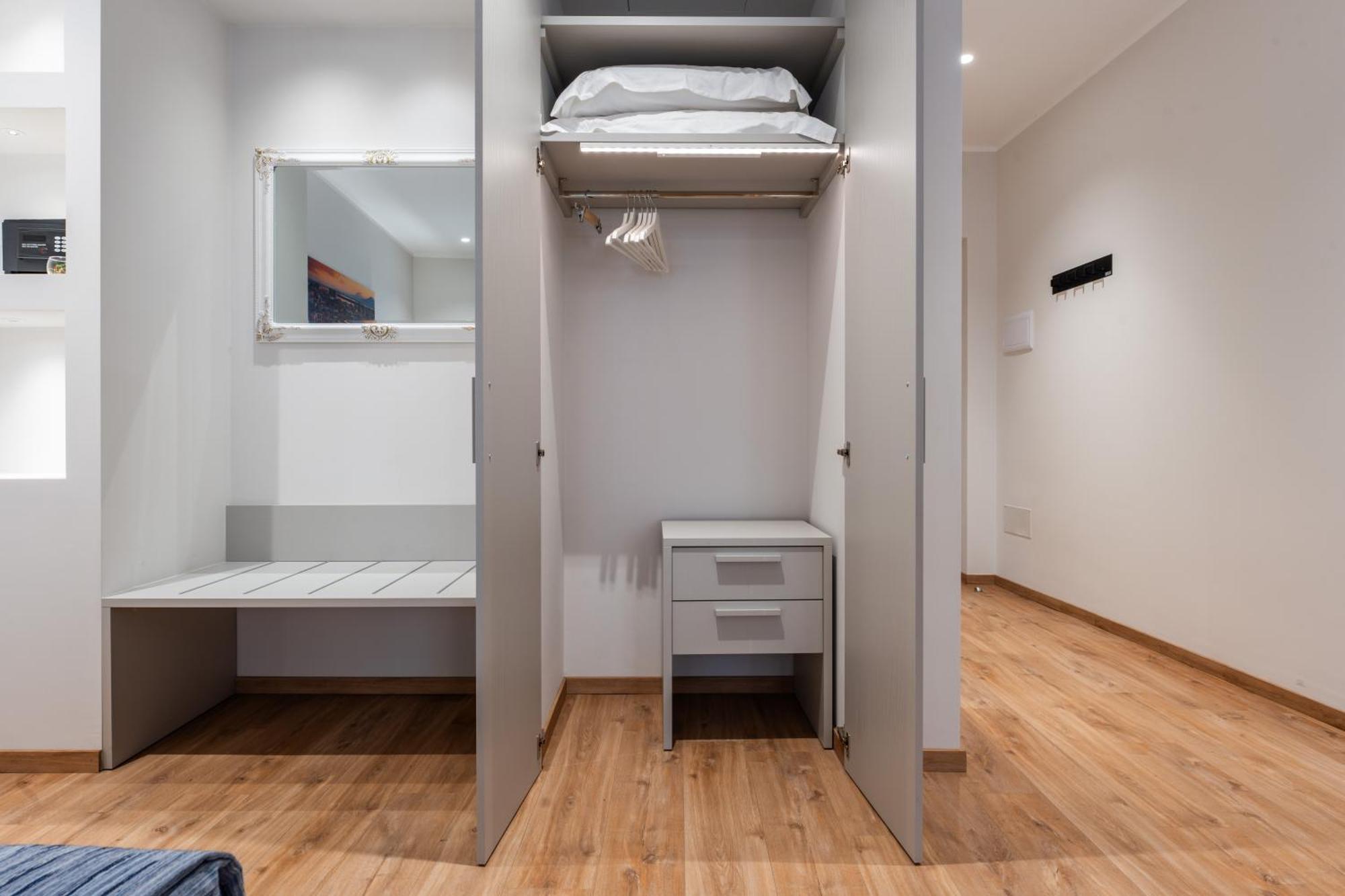 The Inga Rooms Marina Cagliari Exterior photo