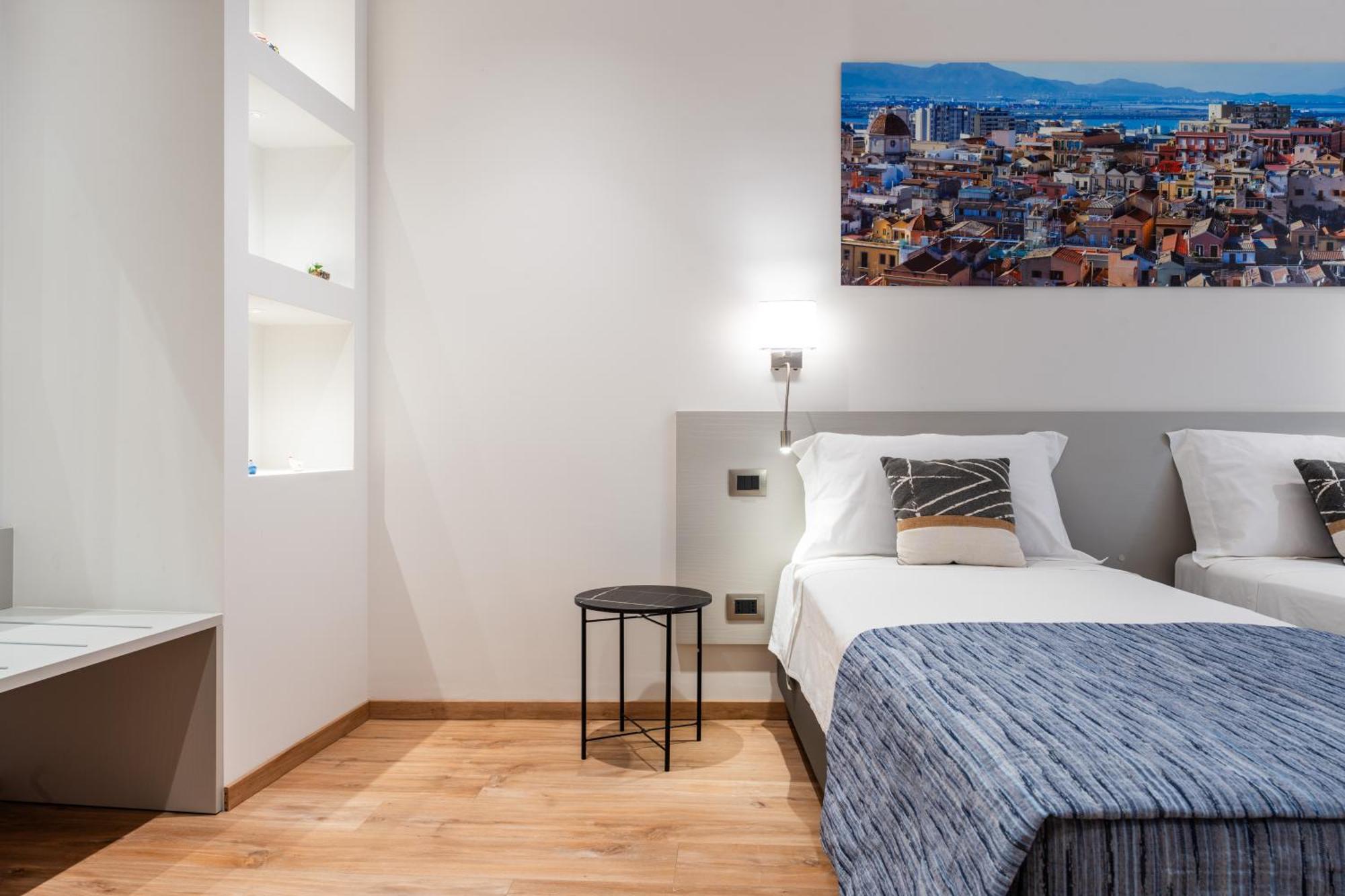 The Inga Rooms Marina Cagliari Exterior photo