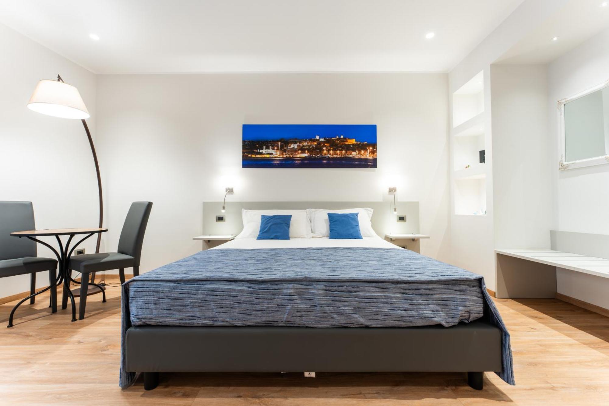 The Inga Rooms Marina Cagliari Exterior photo